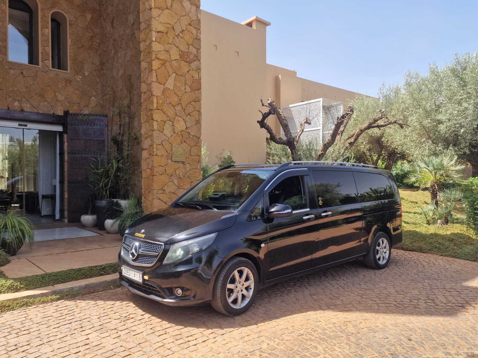 vehicles.items.mercedesSportCabriolet.title